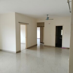 Building Lobby in 3.5 BHK Apartment at Nandakini Alaknanda Estate, Amar Shaheed Path – for Sale