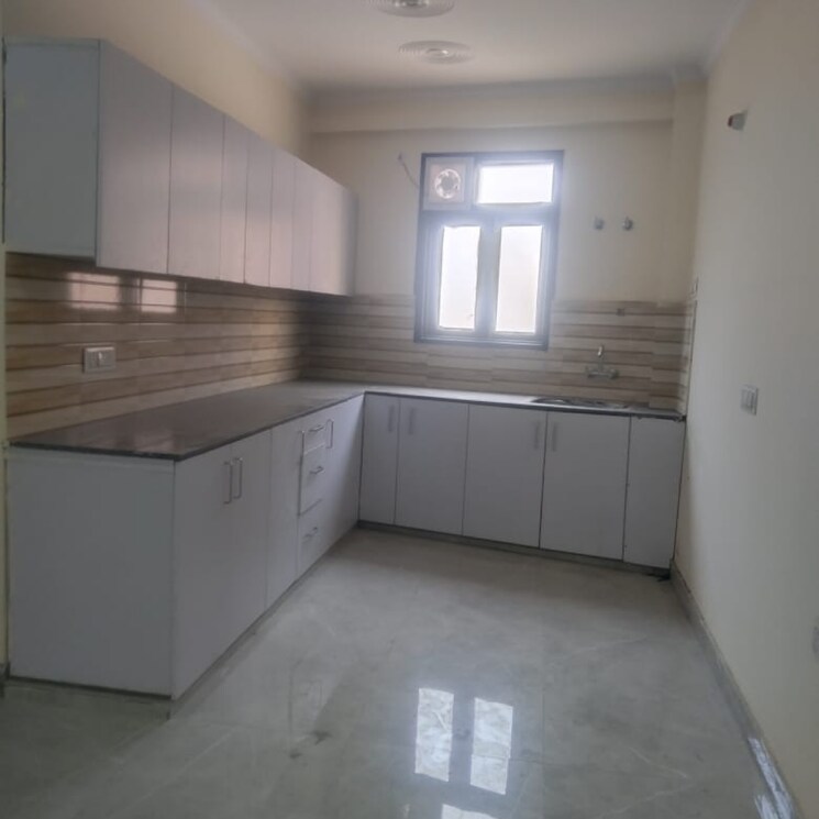 Kitchen, sector 22 2 Bedroom 1340 Sq.Ft. Builder Floor In Sector 22 Gurgaon 9543161