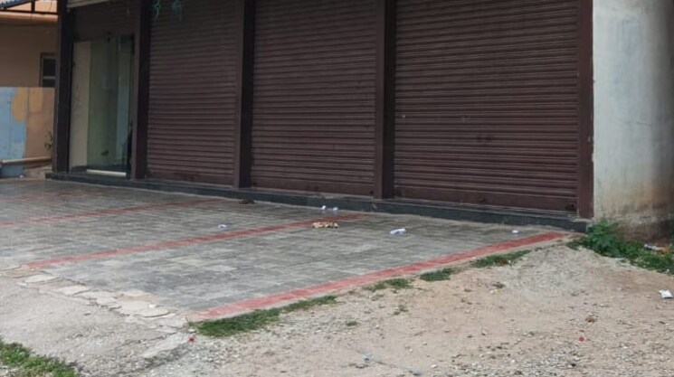 Swimming Pool, sector 12 2 Bedroom 266 Sq.Ft. Independent House In Sector 12 Noida 9543348