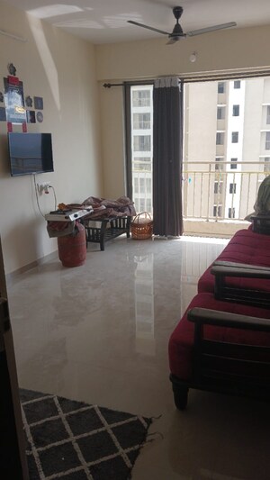 1 BHK Apartment For Rent in Paradigm Zenith Pushpanjali Residency Phase III, Ghodbunder Road