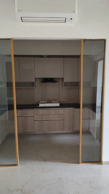 Bathroom in 2 BHK Apartment at Smart World Orchard, Sector 61 – for Sale