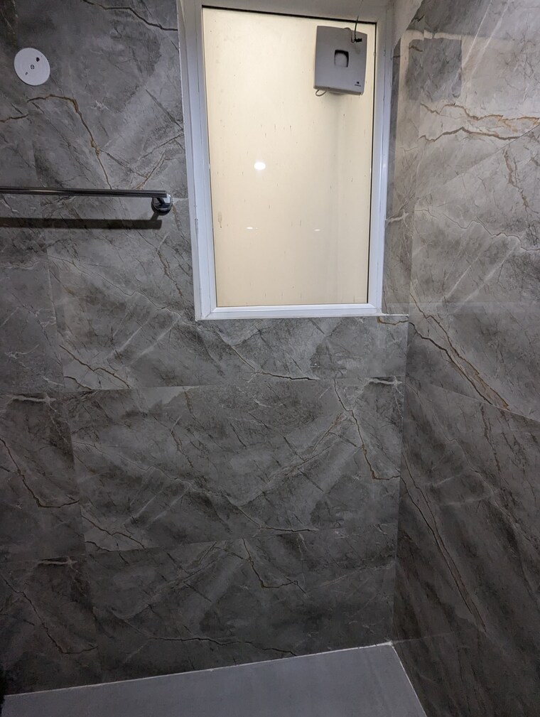 Room, smart-world-orchard 2 Bedroom 1250 Sq.Ft. Apartment In Sector 61 Gurgaon 9543389