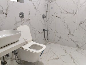 Bathroom in 2.5 BHK Apartment at Andheri West – for Rent