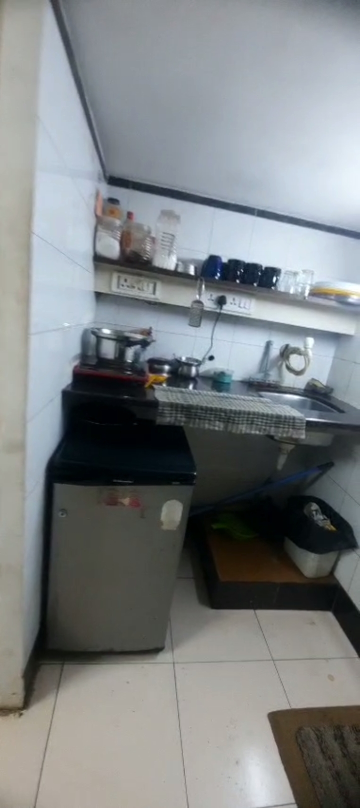 Office Space For Rent in Kuber Complex