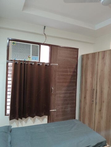 Room in 3 BHK Apartment at Sushant Golf City – for Sale