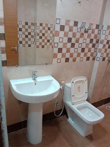 Bathroom in 3 BHK Apartment at Saya Gold Avenue, Vaibhav Khand – for Rent