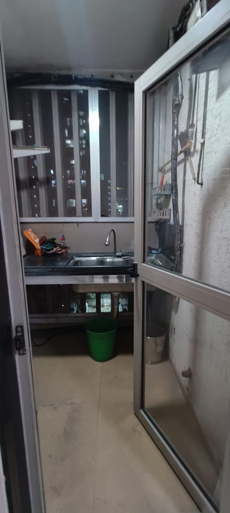 Kitchen, majiwada 3.5 Bedroom 1300 Sq.Ft. Apartment In Majiwada Thane 9543416