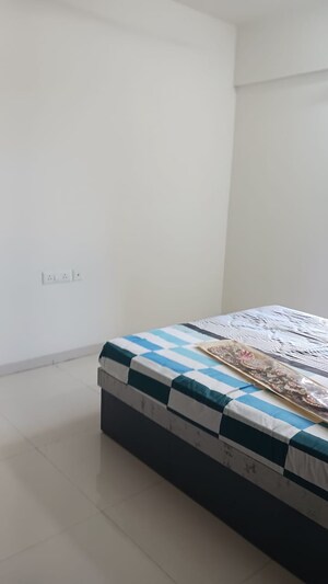 Bedroom in 2 BHK Apartment at Puranik Rumah Bali, Ghodbunder Road – for Rent