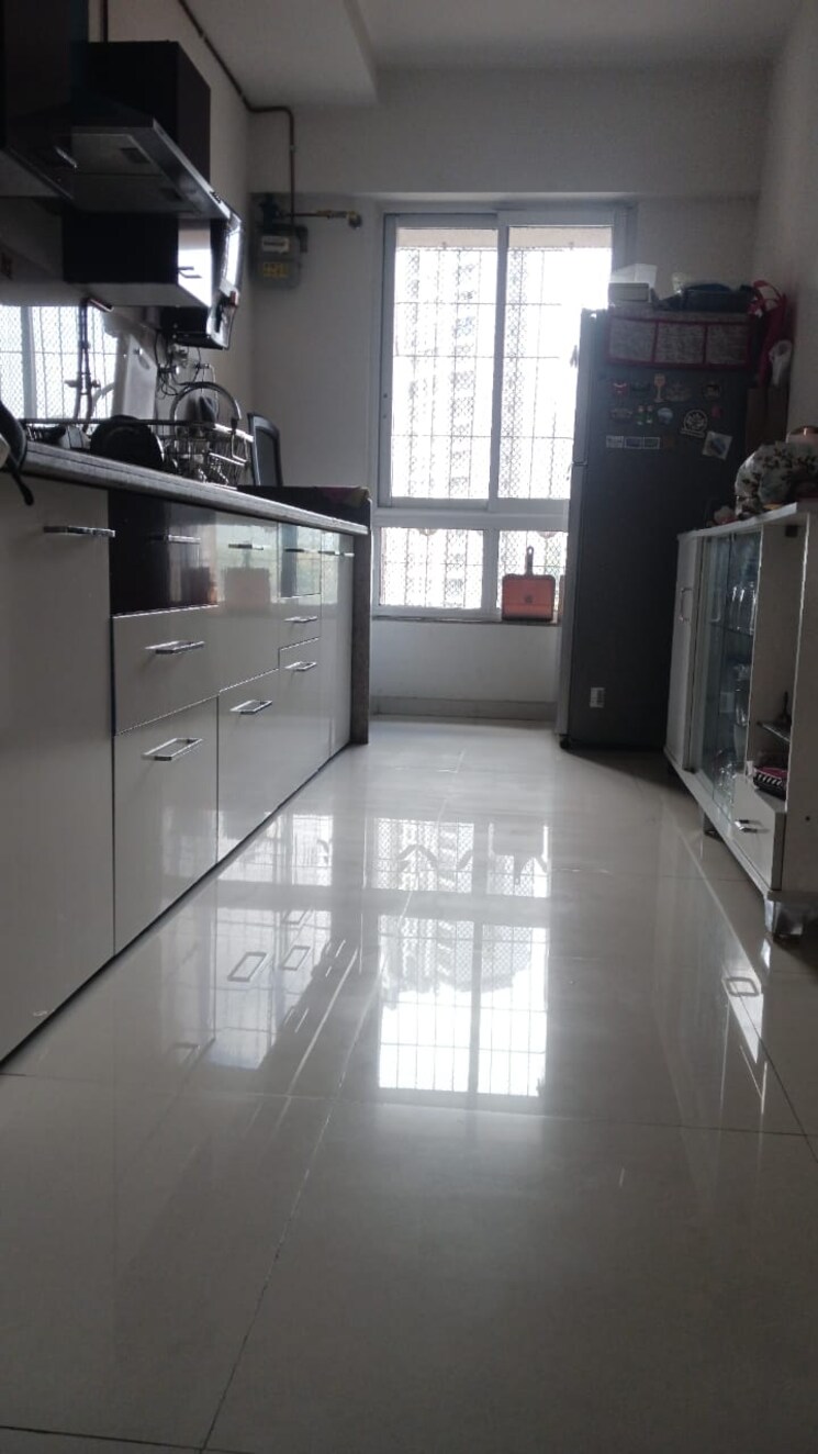 Kitchen, puranik-rumah-bali 2 Bedroom 650 Sq.Ft. Apartment In Ghodbunder Road Thane 9543454