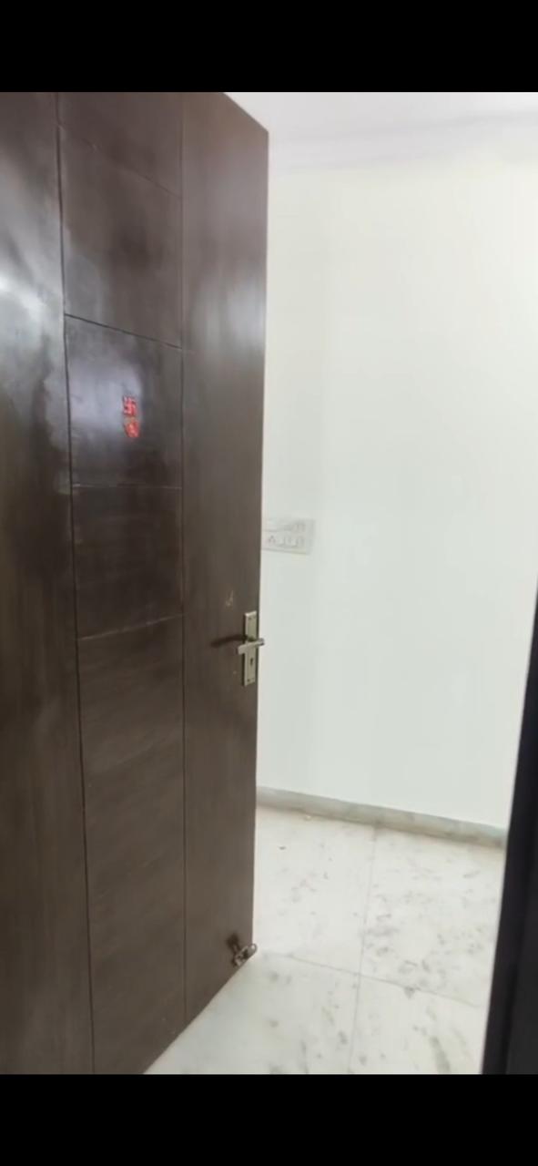 2 BHK Builder Floor For Rent in Neemish Property 