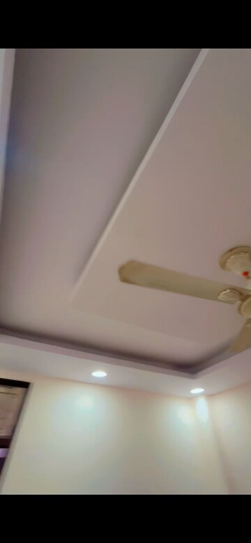 Furnished Amenities in 2 BHK Builder Floor at Uttam Nagar – for Rent