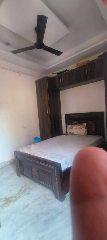 1 BHK Builder Floor For Rent in Rohini Sector 25