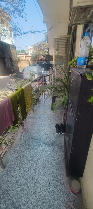 Balcony in 1 BHK Builder Floor at Rohini Sector 25 – for Rent