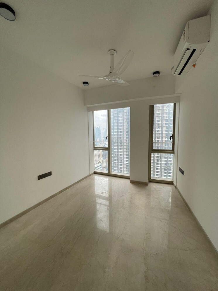 Room, lodha-the-park 3 Bedroom 1111 Sq.Ft. Apartment In Worli Mumbai 9543498