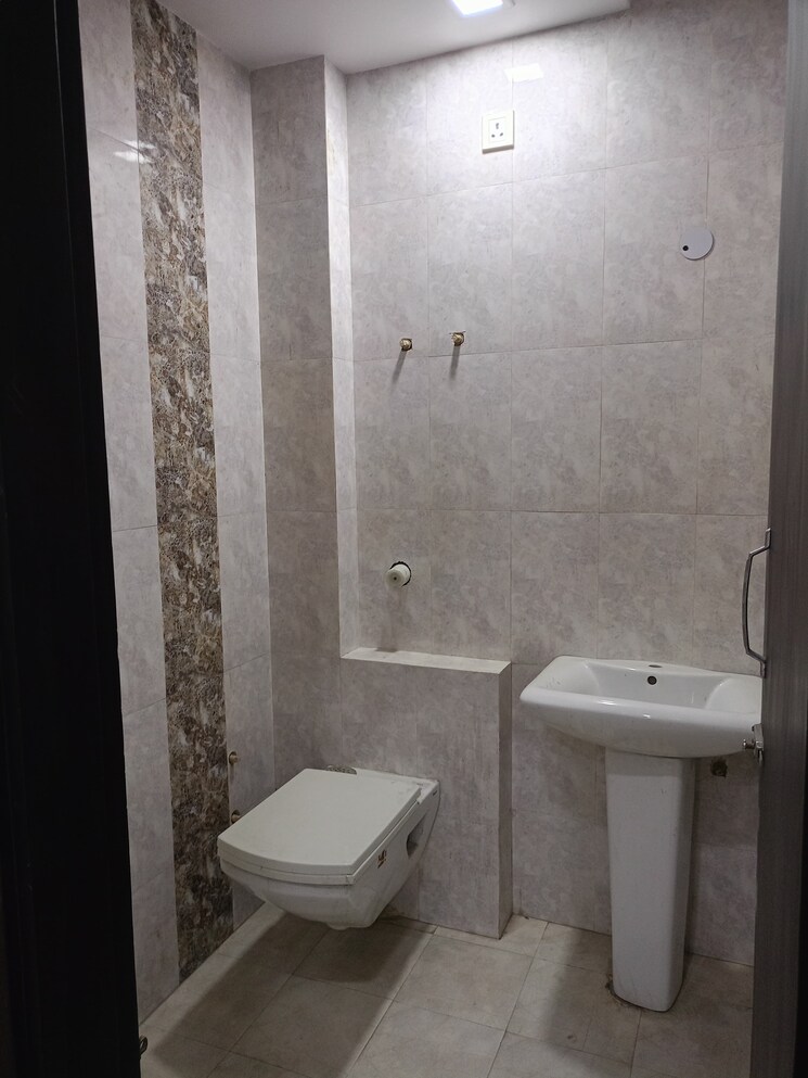 Master Bedroom, gyan khand ii 2 Bedroom 950 Sq.Ft. Builder Floor In Gyan Khand ii Ghaziabad 9543516