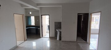 Room in 3 BHK Apartment at Chinar Park – for Sale