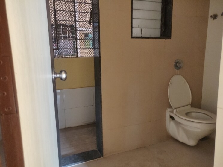 Bathroom, shree-tirupati-siddeshwar-gardens-villa 2 Bedroom 968 Sq.Ft. Apartment In Dhokali Thane 9543557