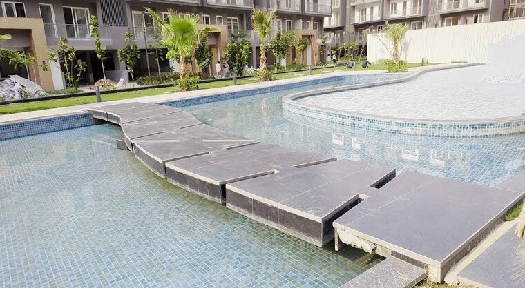 Bedroom, smart-world-orchard 3 Bedroom 1630 Sq.Ft. Apartment In Sector 61 Gurgaon 9543538