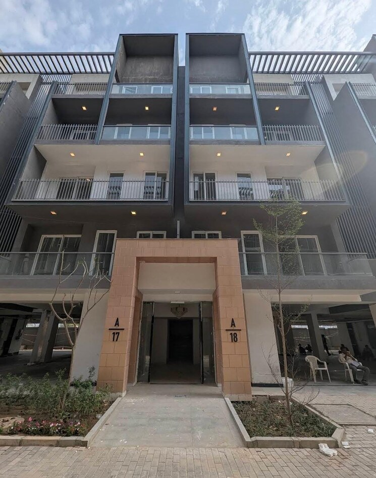 Exterior View, smart-world-orchard 3 Bedroom 1630 Sq.Ft. Apartment In Sector 61 Gurgaon 9543538