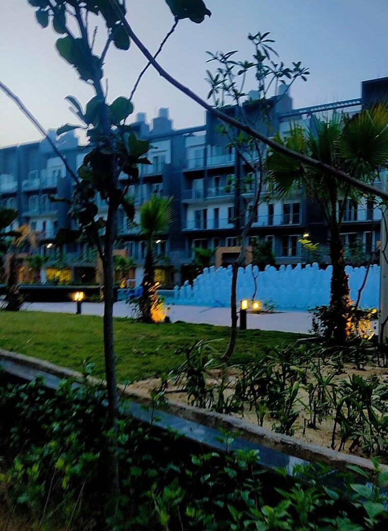 Exterior View, smart-world-orchard 3 Bedroom 1630 Sq.Ft. Apartment In Sector 61 Gurgaon 9543538