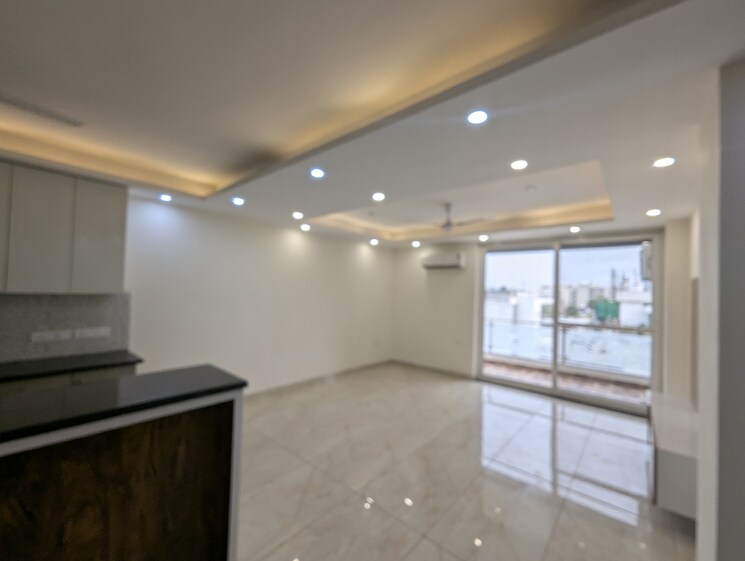 Room, smart-world-orchard 3 Bedroom 1630 Sq.Ft. Apartment In Sector 61 Gurgaon 9543538