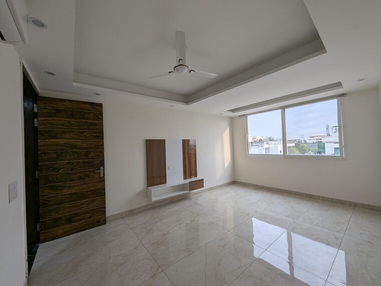 Room, smart-world-orchard 3 Bedroom 1630 Sq.Ft. Apartment In Sector 61 Gurgaon 9543538