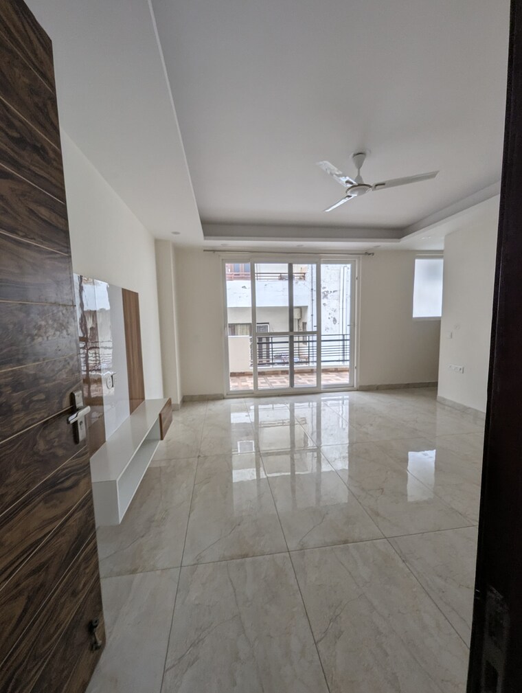 Room, smart-world-orchard 3 Bedroom 1630 Sq.Ft. Apartment In Sector 61 Gurgaon 9543538