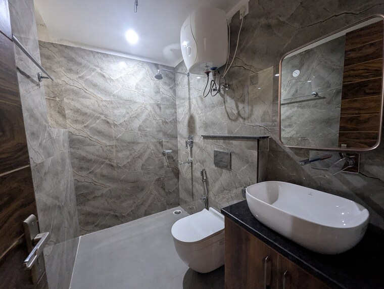 Bathroom, smart-world-orchard 3 Bedroom 1630 Sq.Ft. Apartment In Sector 61 Gurgaon 9543538