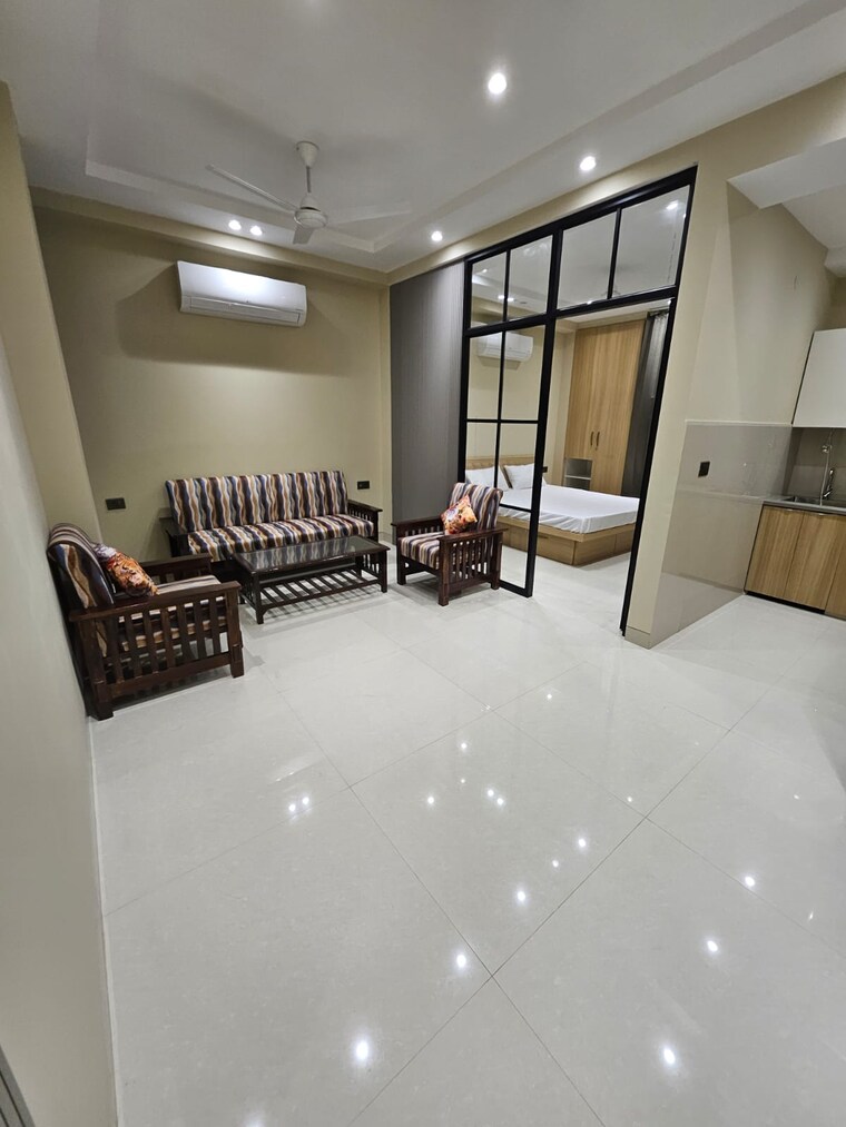 Living Room, sector 42 1 Bedroom 730 Sq.Ft. Builder Floor In Sector 42 Gurgaon 9543562