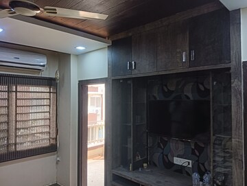 Parking in 3 BHK Independent House at Peoples Campus – for Sale