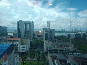  Office Space – Exterior View View at Salt Lake Sector V - for Rent