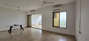 3 BHK Apartment For Rent in Lokhandwala Minerva Mahalaxmi, Mahalaxmi