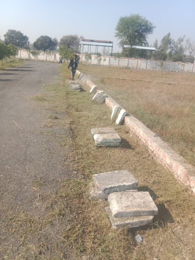 undefined, mohanlalganj  1000 Sq.Ft. Plot In Mohanlalganj Lucknow 9543620