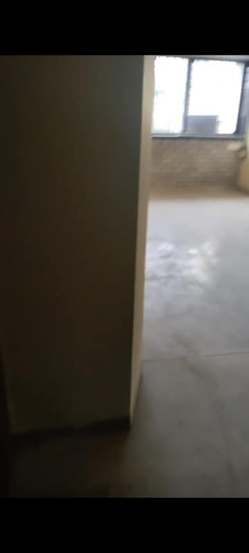 Room in 1 BHK Apartment at Andheri East – for Rent