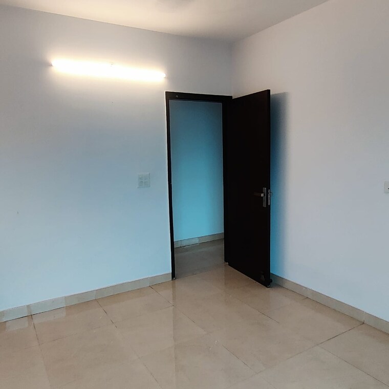 Room, elite-golf-green 3 Bedroom 965 Sq.Ft. Apartment In Sector 79 Noida 9543631