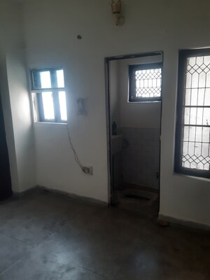 Room in 2 BHK Builder Floor at Awas Vikas Complex, Vasundhara Sector 17 – for Sale