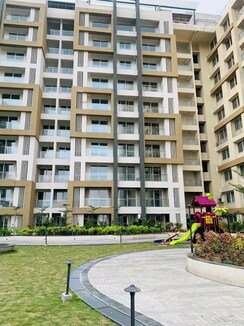 3 BHK Apartment For Sale in East 12
