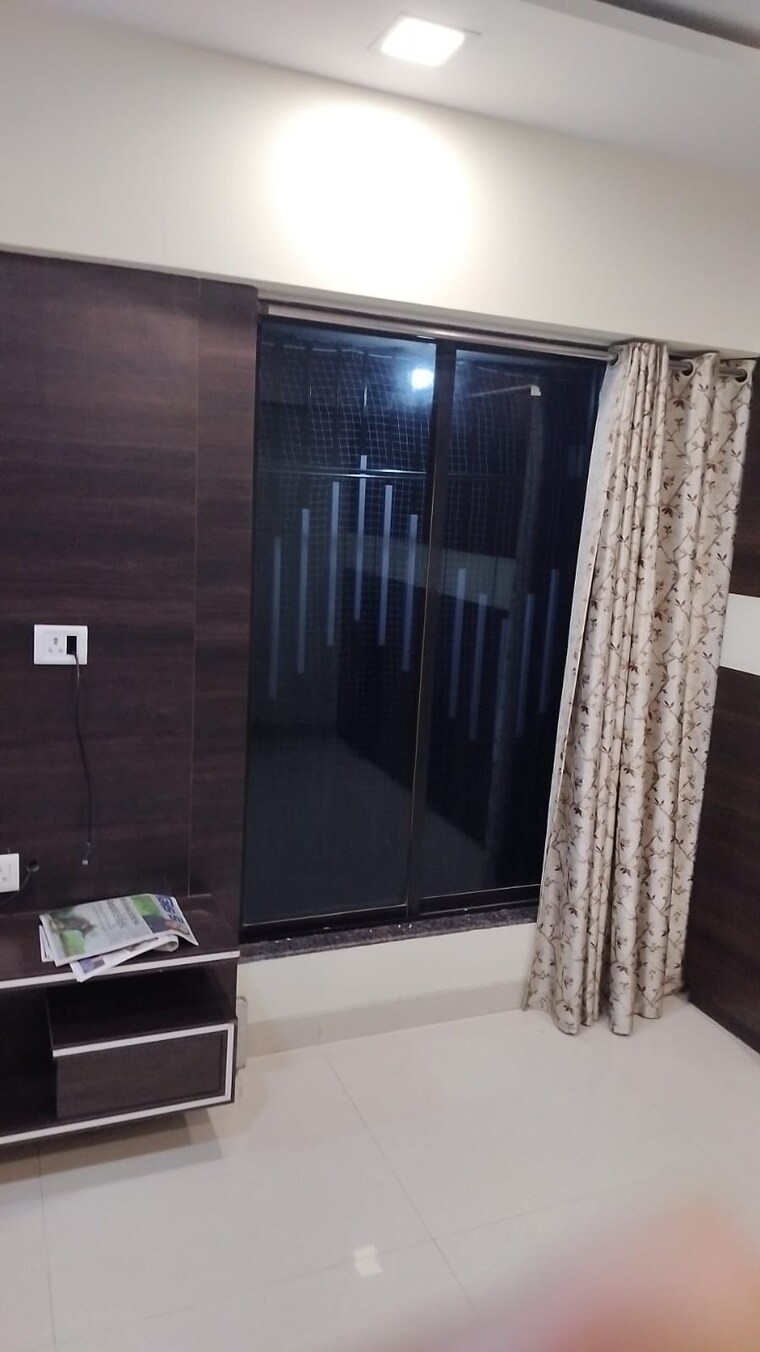 Living Room, shree-darshan 2.5 Bedroom 850 Sq.Ft. Apartment In Azad Nagar Mumbai 9543663