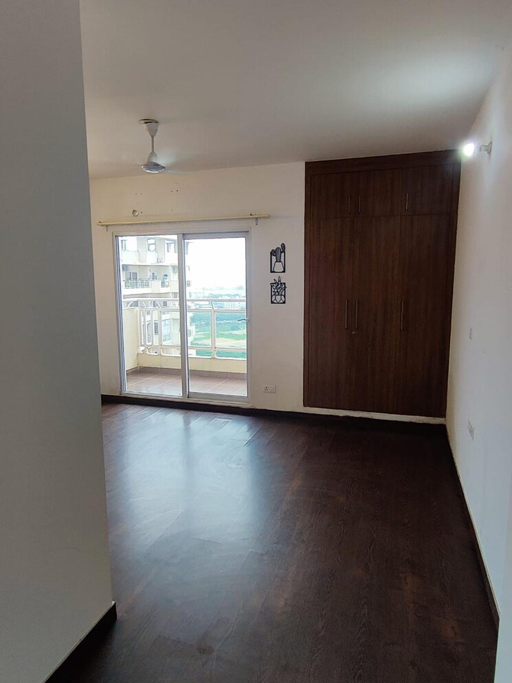Room, elite-golf-green 3 Bedroom 965 Sq.Ft. Apartment In Sector 79 Noida 9543677