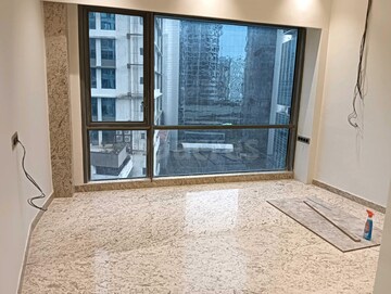 Room in 4 BHK Apartment at Lodha World View, Worli – for Rent