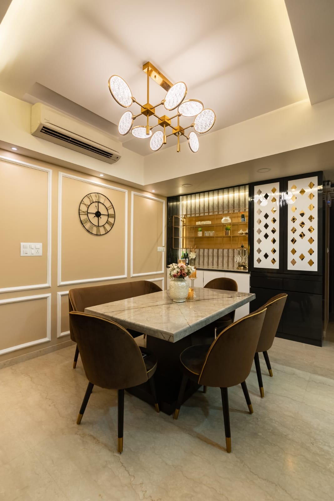 2 BHK + Pooja Room 600 Sq.Ft. Apartment in Lodha Tiara