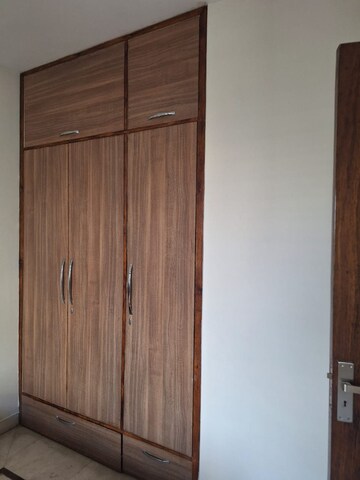 Room in 1 BHK Independent House at Sector 82 – for Rent