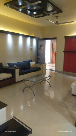 2 BHK + Pooja Room Apartment For Sale in Magarpatta Sylvania