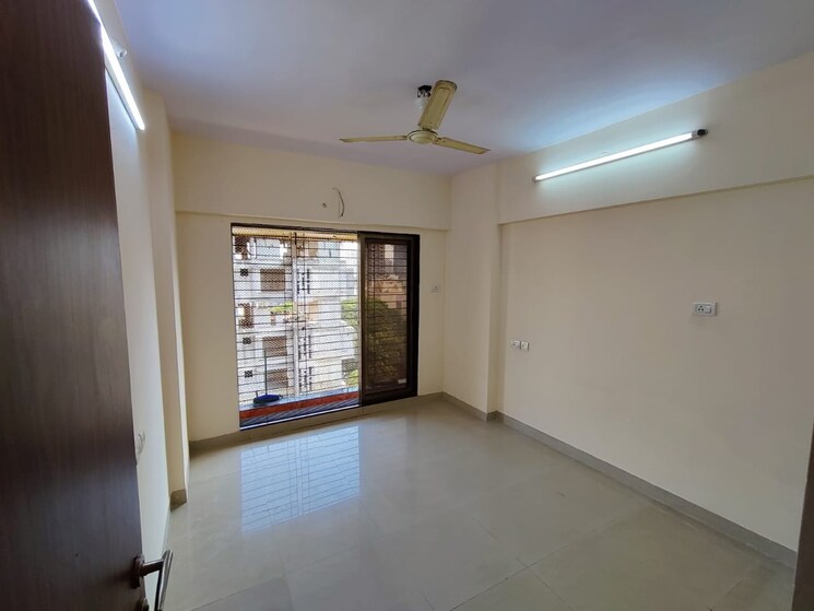 Room, tulsibaug-chs 2 Bedroom 700 Sq.Ft. Apartment In Borivali West Mumbai 9543752