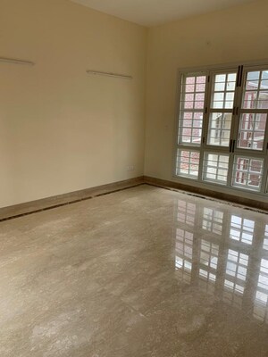 Room in 3 BHK Villa at Prestige Lakeside Habitat, Varthur – for Rent