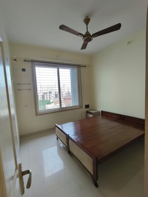 Room in 3 BHK Apartment at Vijay Annex 29, Waghbil – for Rent