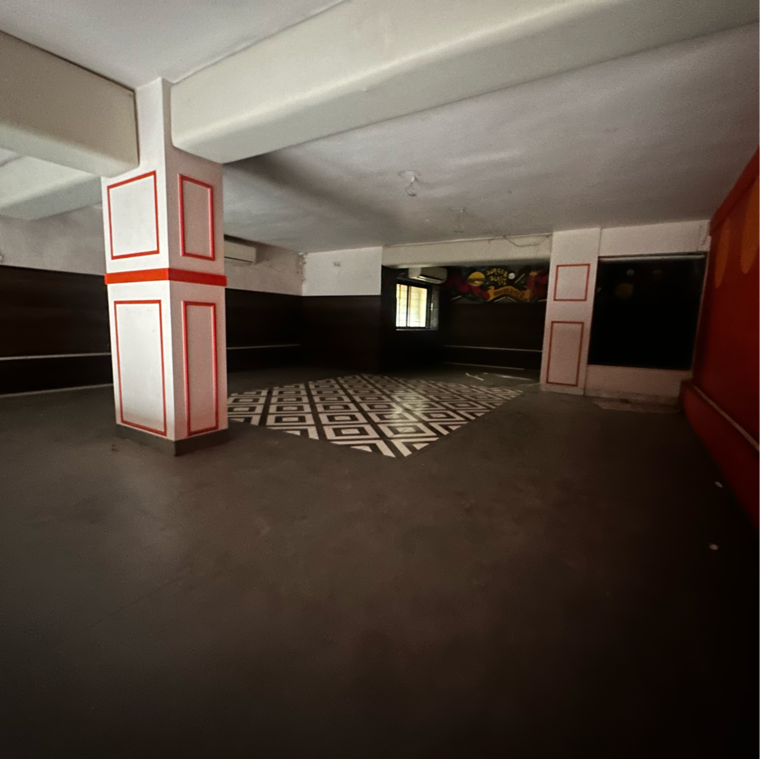 Room, koregaon park Commercial Showroom 1500 Sq.Ft. In Koregaon Park Pune 9543829