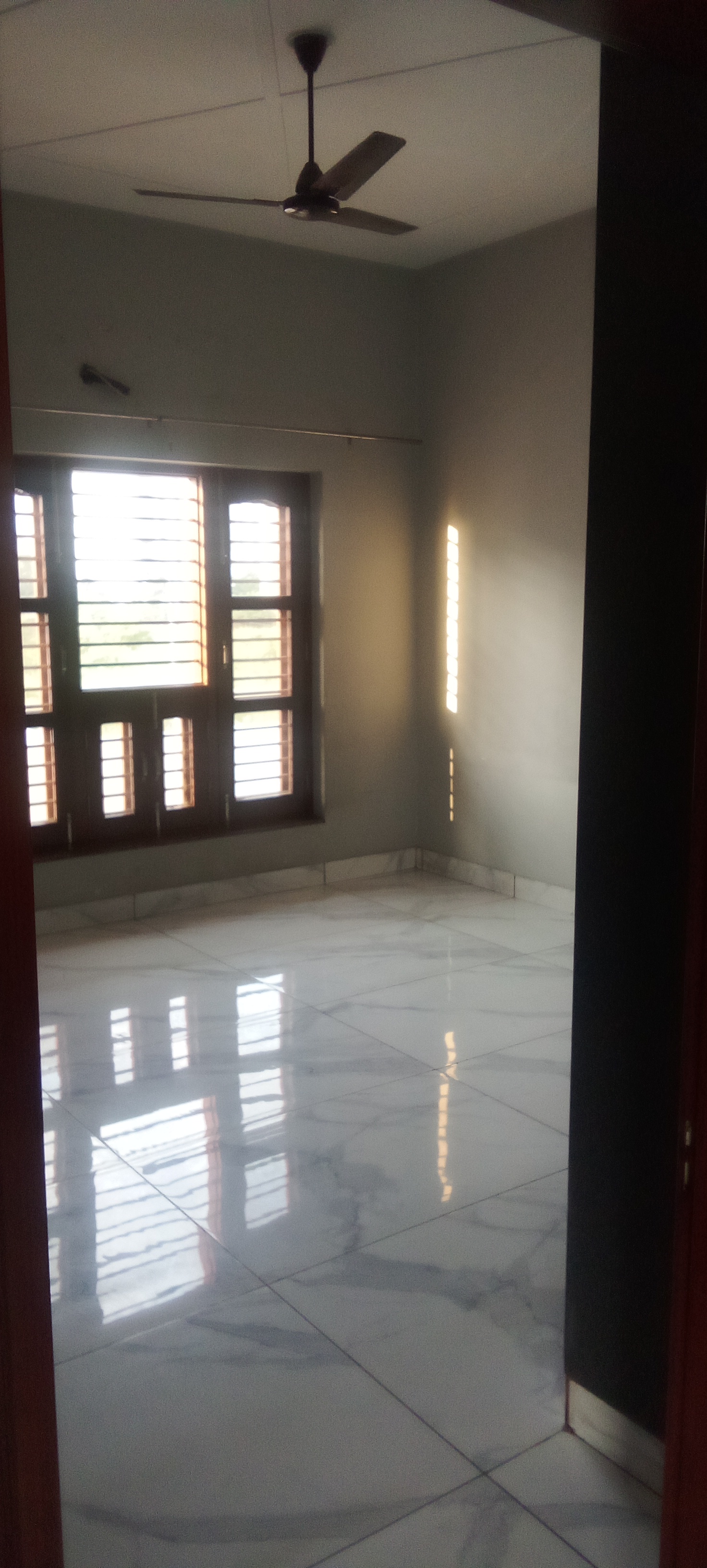 3 BHK 1595 Sq.Ft. Apartment in Shree Vardhman Gardenia