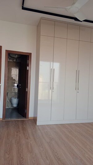 3 BHK Apartment For Rent in Emaar The Palm Drive-The Premier Terraces, Sector 66