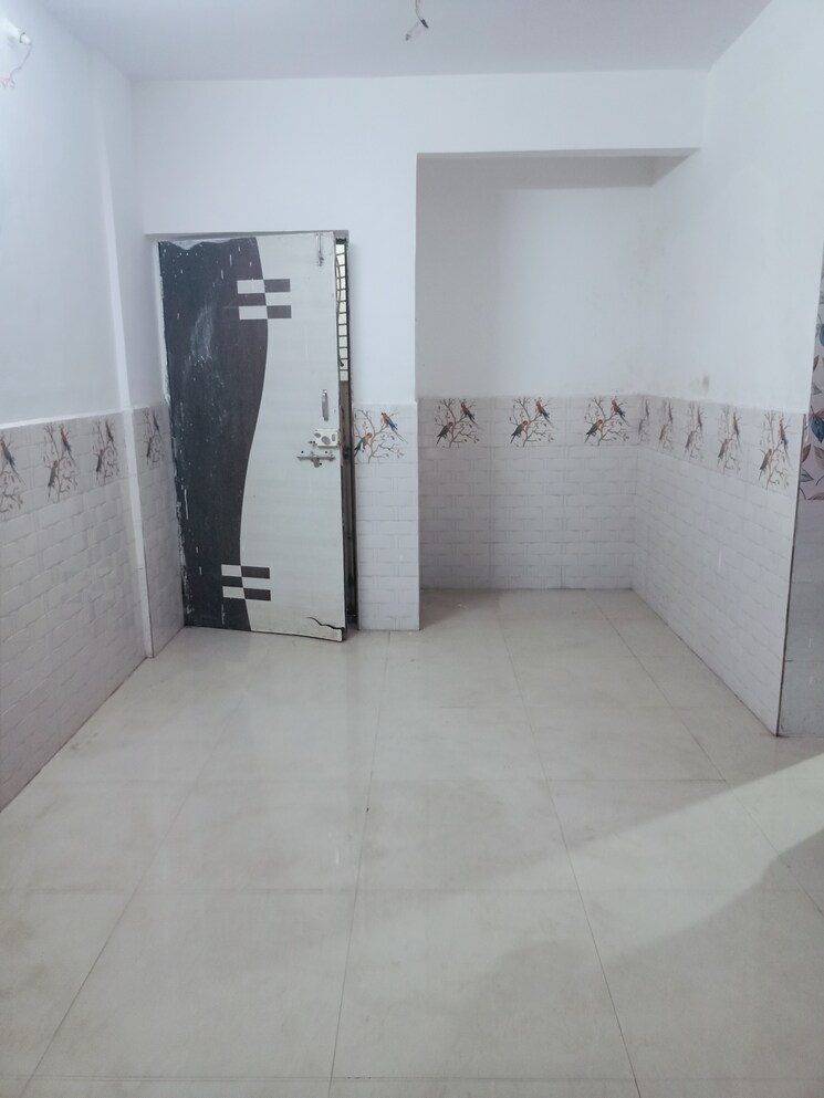 Room, kasheli 1 Bedroom 585 Sq.Ft. Apartment In Kasheli Thane 9543907